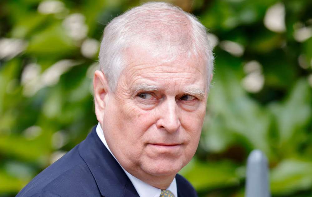 यौन अपराधमा मुछिएका बेलायतका राजकुमार एन्ड्रयूको उपाधि खोसियो images