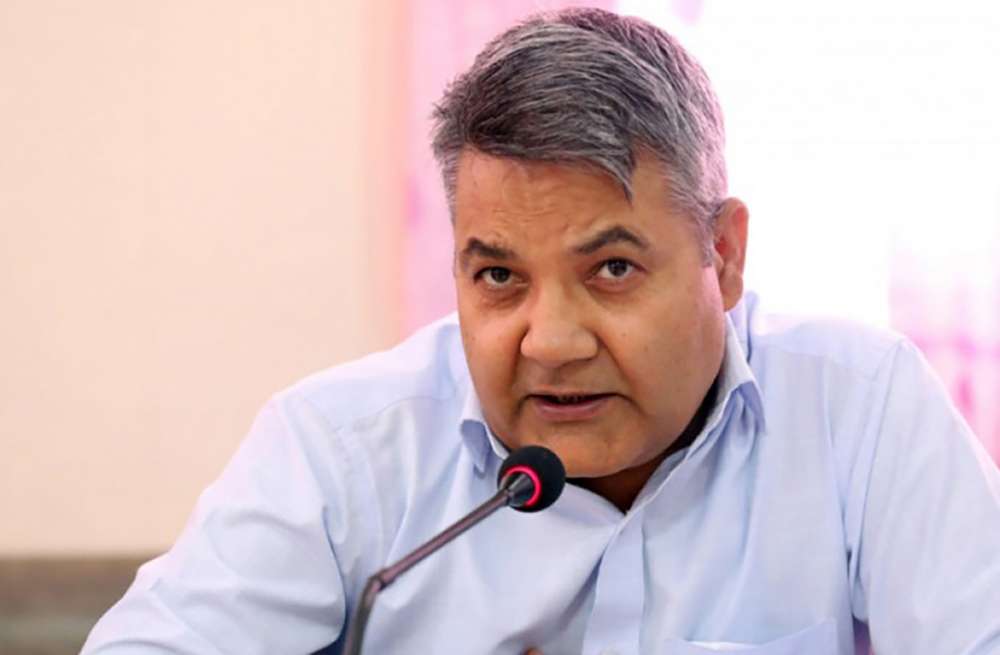 पार्टी नेतृत्वलाई गोकुल बास्कोटाको कटाक्ष- सबै रोगको एउटै ओखती सिफारिस गर्दैछन्