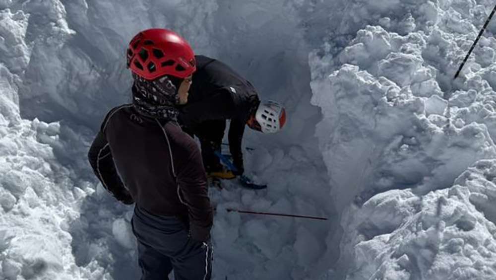 गोरखामा दुई इटालियन आरोही हिउमा मृत भेटिए
