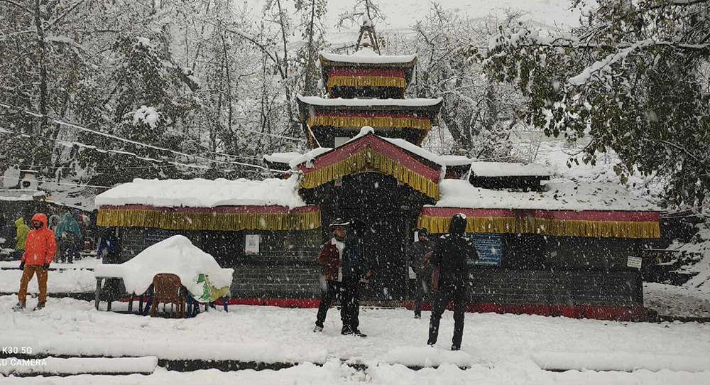 मुक्तिनाथ लगायत उपल्लो मुस्ताङमा हिमपात images
