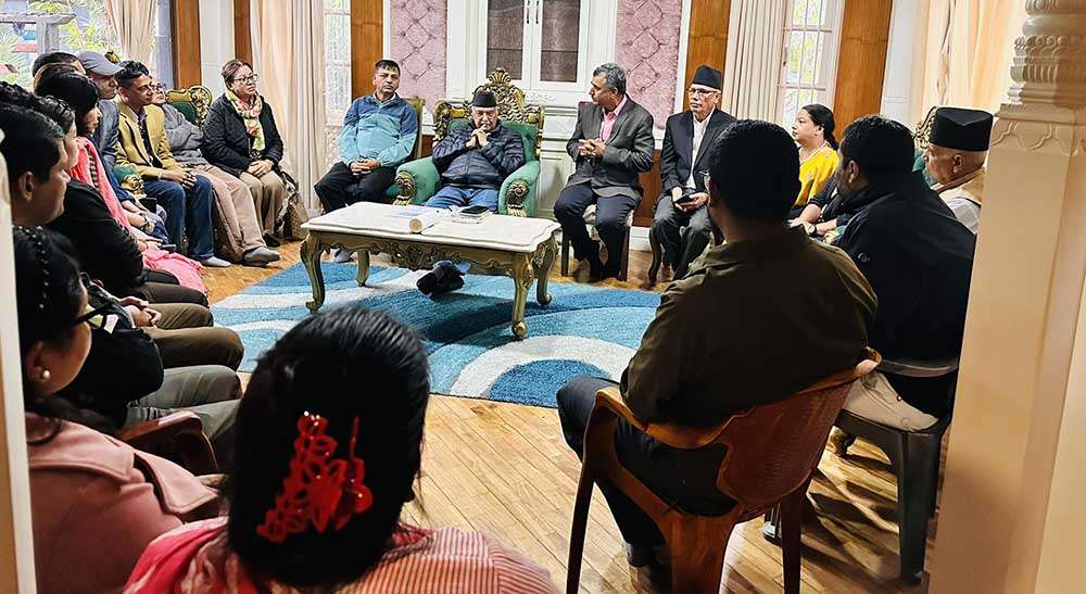 ओलीले अघि सारे सर्वपक्षीय सरकार गठनको प्रस्ताव images